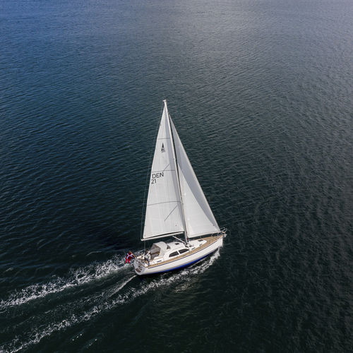 Segelboot für Kreuzfahrten - 360 DS - Nordship - 2 Kabinen / mit Mittelcockpit / Bugspriet