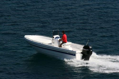 Außenborder-Konsolenboot - NIKITA 550 - Nikita - Sonnendeck
