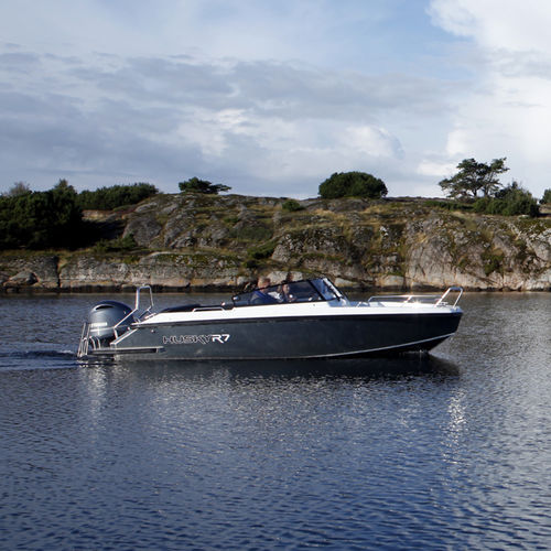 Außenborder-Runabout - HUSKY R7 - Finnmaster Boats Oy - mit Doppelkonsole / Bowrider / Open
