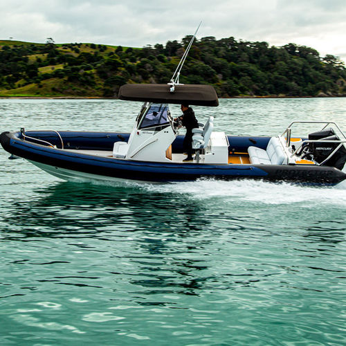 Außenborder-Schlauchboot - 310 CHASE - Rayglass Boats - zweimotorig / halbstarr / mit Mittelkonsole
