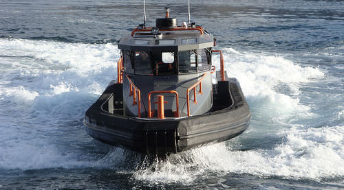 Nutzfahrzeug Berufsschiff - 34  - RUPERT MARINE - Offshore-Hafenboot / Inboard-Hydrojet / Diesel