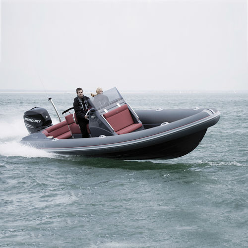 Außenborder-Schlauchboot - Serket 78 - Scorpion RIBS - halbstarr / mit Mittelkonsole