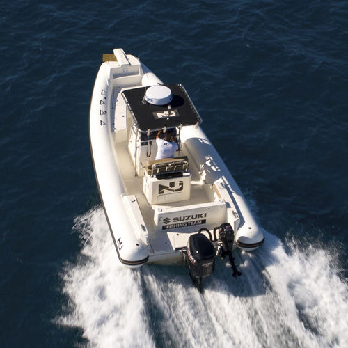 Außenborder-Schlauchboot - 700 Trolling - Nuova Jolly - halbstarr / mit Mittelkonsole / Open