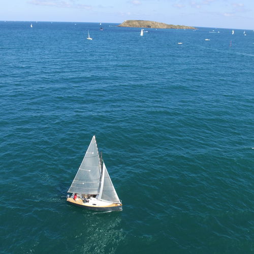 Daysailer-Segelboot - CLIN D'OEIL - Grand Largue - 4 Kojen / transportierbar