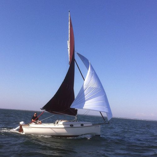 Segelboot für Kreuzfahrten - SKELLIG 5 - Plasmor - Daysailer / 4 Kojen / mit Steilgaffelsegel