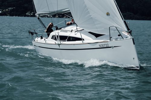 Segelboot für Kreuzfahrten - 28.1 - Sunbeam - 1 Kabine / Bugspriet
