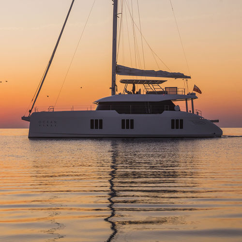 Katamaran-Segelyacht - Sunreef 70 NEXT - Sunreef Yachts - für Kreuzfahrten / 6 Kabinen / Flybridge