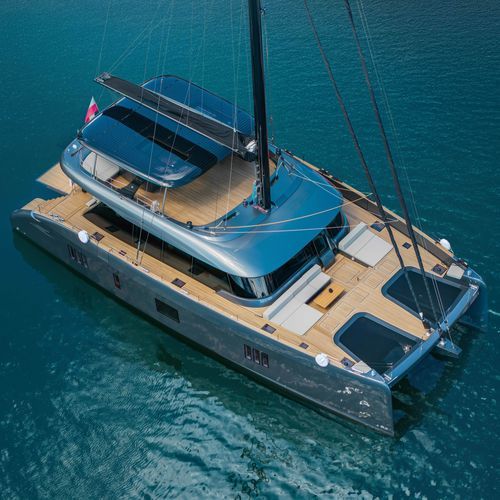 Katamaran-Segelyacht - 80 NOCTIS - Sunreef Yachts - für Kreuzfahrten / 4 Kabinen / Flybridge