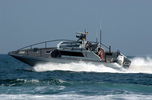 Patrouillenboot Berufsschiff - V2000 - Rodriquez - Inboard-Hydrojet