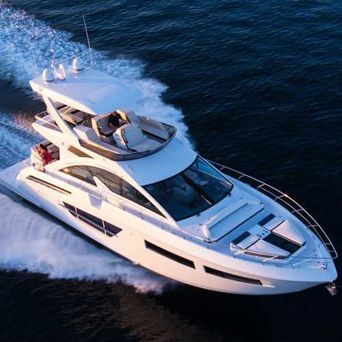 Motoryacht für Kreuzfahrten - 60 FLY - Cruisers - Flybridge / 2 Kabinen