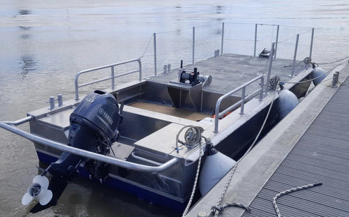 Taucherbasisboot Berufsschiff - PLATE 6.0 - Chantier Naval Delavergne - Hafenservice-Boot / Außenborder