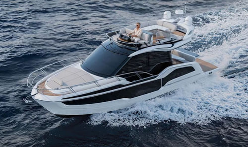 Express-Cruiser / Innenborder - 420 FLY - Galeon - zweimotorig / Flybridge / max. 12 Personen