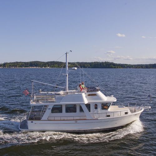 Innenborder-Trawler - Selene 42 Voyager Sedan - Selene - Flybridge / 2 Kabinen