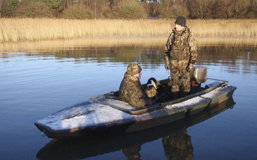 Jon-Boat / Außenborder - Black Brant III 15 - Devlin - Open / Sportfischer