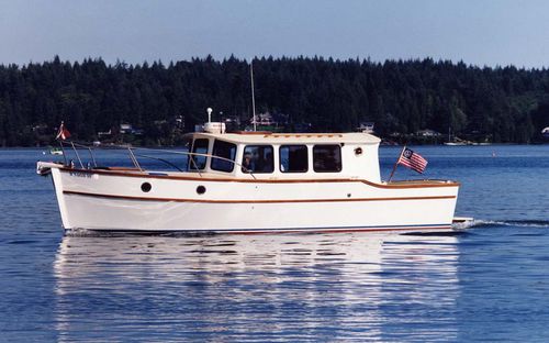 Innenborder-Trawler - Black Crown 30 - Devlin - Diesel / Halbgleiter / mit Steuerhaus