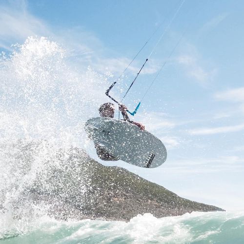 Kite-Board / Wave - AMP TEAM - Airush - Allround / Geschwindigkeit / Leichtwind