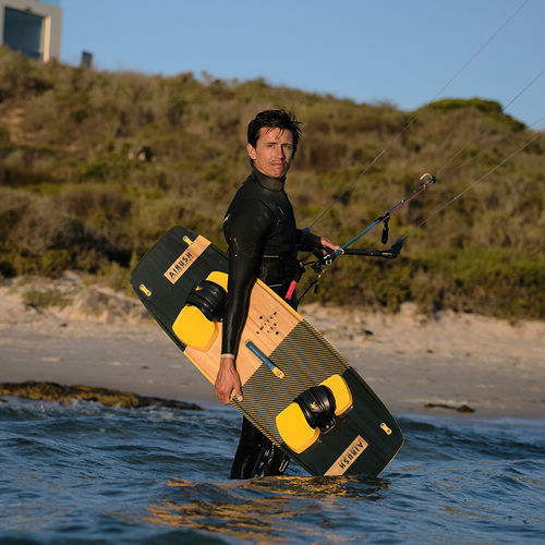 Kite-Board / Twin-Tip - SWITCH - Airush - Freeride / Allround / klassisch