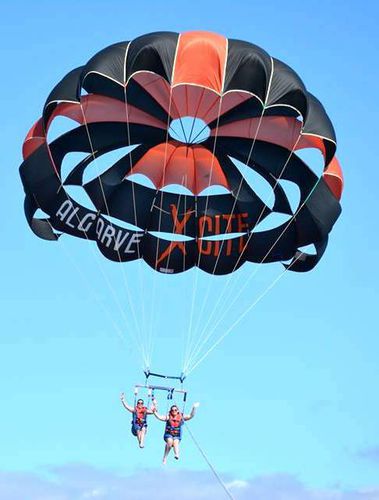 Maßgefertigter Parasailing-Fallschirm - CYCLONE X 38 "High wind" - WATERBIRD PARAKITES - für starke Winde / 1-3er