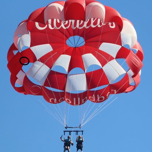 Maßgefertigter Parasailing-Fallschirm - CYCLONE X 41 "High wind" - WATERBIRD PARAKITES - für starke Winde / 1-4er