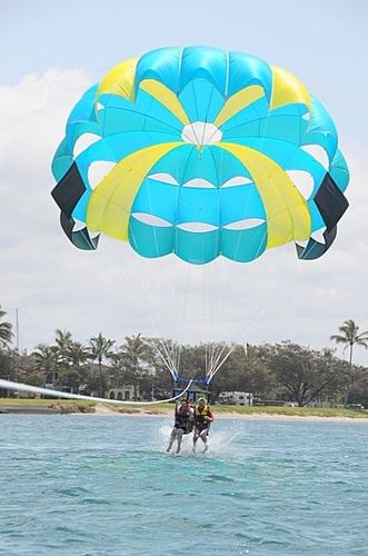 Maßgefertigter Parasailing-Fallschirm - CYCLONE X 35 "High wind" - WATERBIRD PARAKITES - für starke Winde / 1-3er