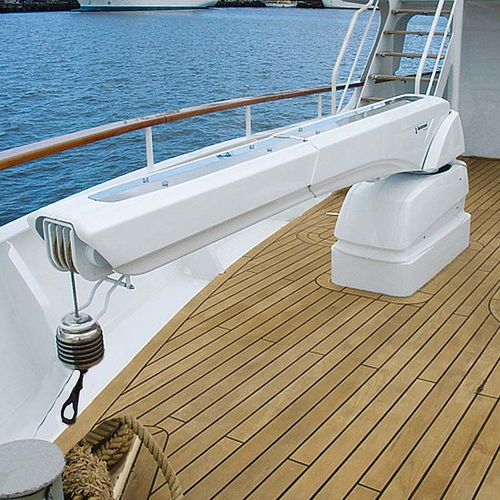 Davit für Yacht - G 432 - Besenzoni SpA - hydraulisch / schwenkbar / Teleskop