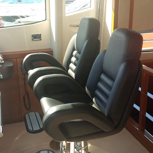 Steuermannsitz - P 416 on Support S  223 VANITY CLASSIC - Besenzoni SpA - für Boot / für Schiffe / für Yacht