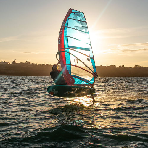 Geschwindigkeits-Windsurfboard - FIFTY ’21 - Tabou - mit Foil