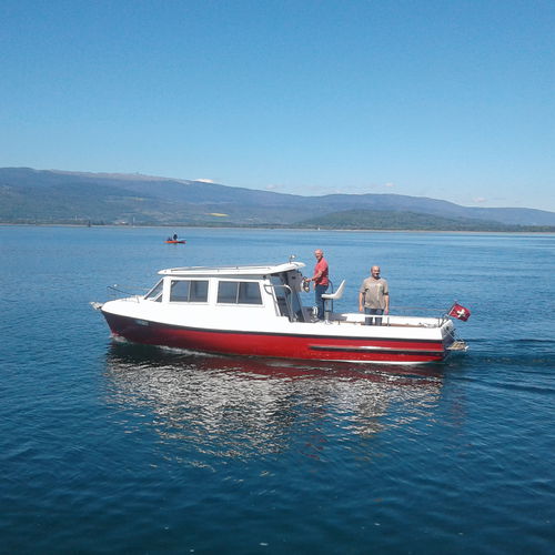 Taxiboot Berufsschiff - AQUABUS 850T - Grove Boats - Innenborder / solarelektrisch / trailerbar