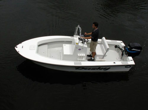 Außenborder-Konsolenboot - 17 - Dusky Marine - Sportfischer