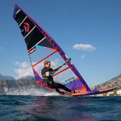 Geschwindigkeits-Windsurfboard - Falcon  - Fanatic - Slalom / für fortgeschrittene Anfänger