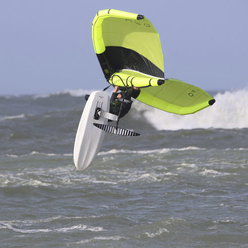 Aufblasbares Wing Sail / Hybrid - UFO - Simmer - Allround / Wave / Sport