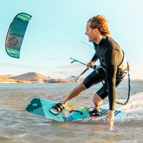 Kite-Board / Twin-Tip - STYLUS - Cabrinha Kites - asymmetrisch / Leichtwind / Race
