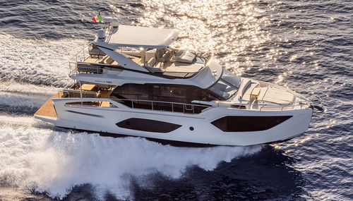 Motoryacht für Kreuzfahrten - 56 FLY - Absolute Yachts - Flybridge / IPS POD / 3 Kabinen