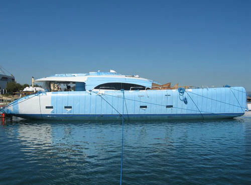 Katamaran - YOUNG 90 - Young Yacht Design - für Kreuzfahrten / mit geschlossenem Cockpit / maßgefertigt