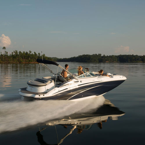 Deck-Boat / Innenborder - SD 2400 I/O - Hurricane - mit Doppelkonsole / Wakeboard / Wasserski