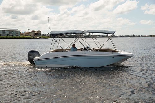 Deck-Boat / Außenborder - SS 218 OB - Hurricane - Wakeboard / max. 12 Personen / Sonnendeck