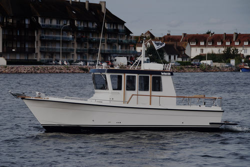 Innenborder-Walkaround - 27.1 TF - Targa - mit Steuerhaus / Flybridge / Sportfischer