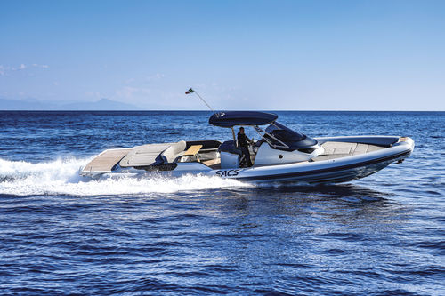Außenborder-Schlauchboot - STRIDER 13 - Sacs - Innenborder / Diesel / zweimotorig