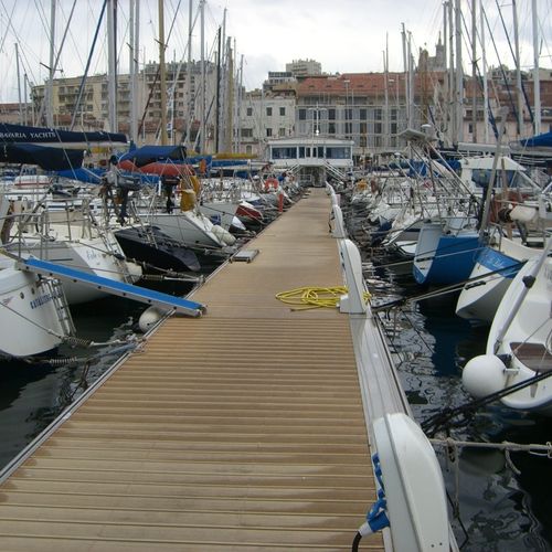 Schwimmponton - UNIDECK® - Cmferrer S.A. - Bellingham Marine Europe - Anker / für Yachthafen / für Hafen