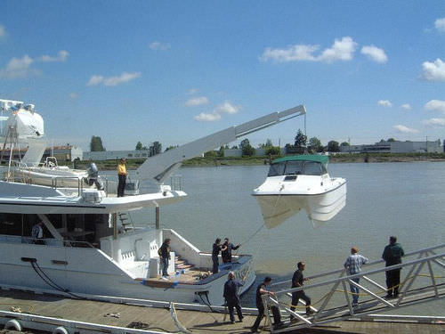 Davit für Yacht - EZ-EX - Nautical Structures - hydraulisch / Teleskop / schwenkbar