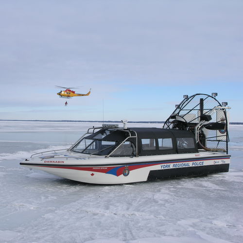 Airboat für gewerbliche Nutzung - 24 - 1000 Island Airboats - Suche und Rettung