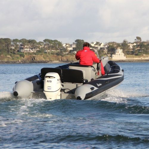 Außenborder-Schlauchboot - Vesta V-610 - Adventure Inflatable boats - halbstarr / Open / mit Seitenkonsole
