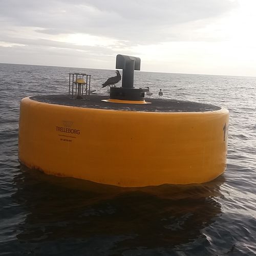 Boje für Ankerplätze - Trelleborg Marine and Infrastructure - für Hafenterminals / Polyethylen / Stahl