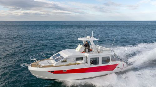 Taucherbasisboot Berufsschiff - 1500 - MOGGARO ALUMINIUM YACHTS - Inboard-Hydrojet / Diesel/Elektro-Hybrid