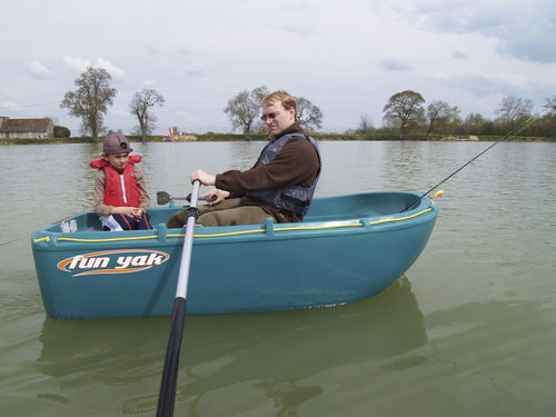 Offenes Boot / Außenborder - FY 220 - FunYak - Open / Sportfischer / max. 3 Personen