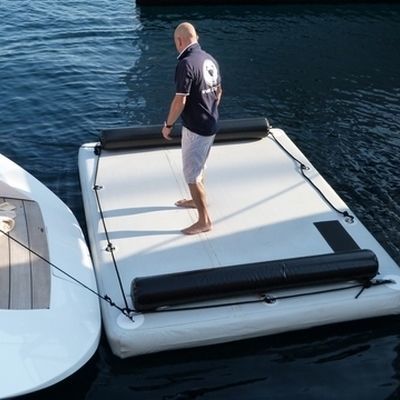 Plattform-Wasserspielgerät - CERTEC - Matratze / für Yacht / aufblasbar