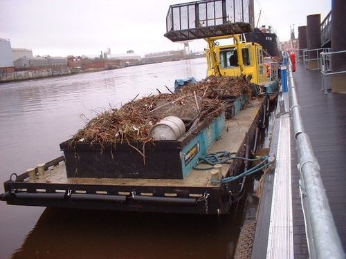 Müllsammelschiff Berufsschiff - TWIN SKIPPER BARGE - Water Witch Workboats