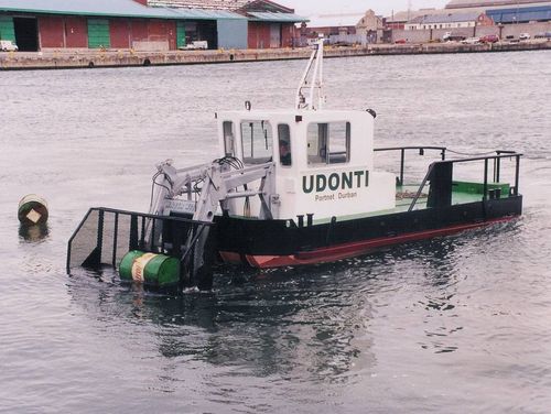 Stelzenpontonbagger-Berufsschiff - MK. 3 - Water Witch Workboats