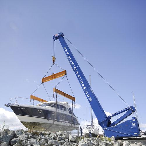 Kran für Yachthafen - YCR 30 - ROODBERG - für Yacht / Ausleger / mit schwenkbarem Ausleger