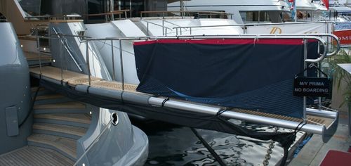 Yacht-Gangway - SIRIUS - Sanguineti Chiavari produzione articoli nautici s. - Teleskop / schwenkbar / motorisiert